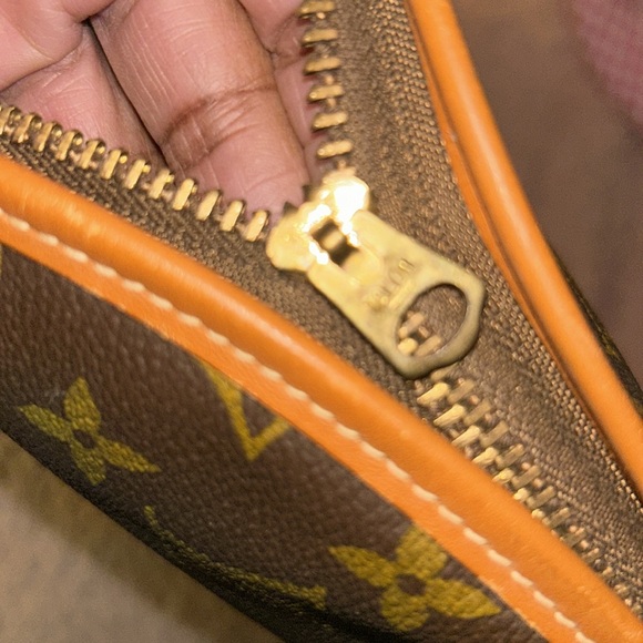 Louis Vuitton French Co Racket Holder😳🥳🥳❌ - Picture 8 of 8